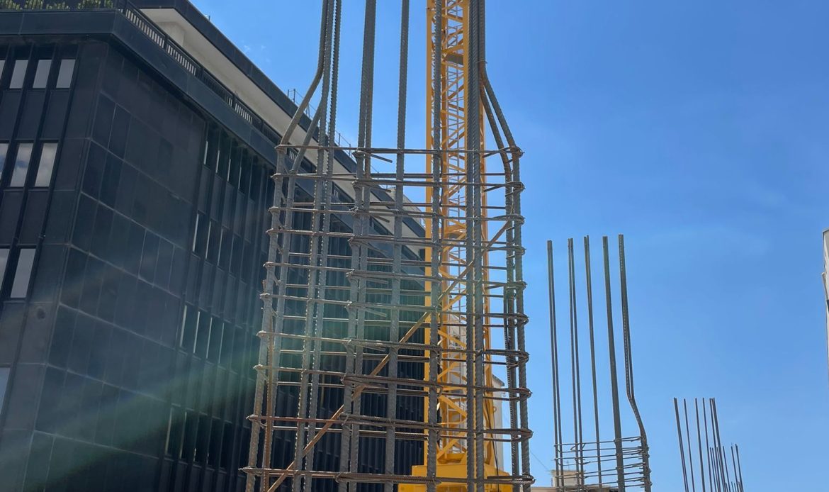 Armature dei pilastri e armature di attesa delle pareti